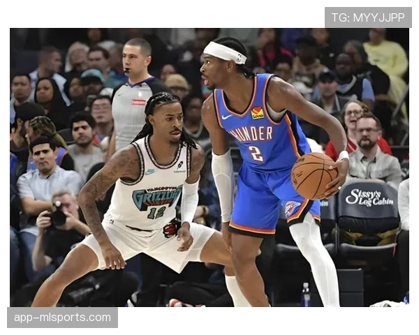 战术板:解析灰熊如何利用莫兰特的冲击力改变对手防守阵型